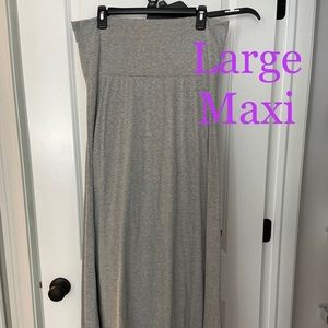 Maxi skirt